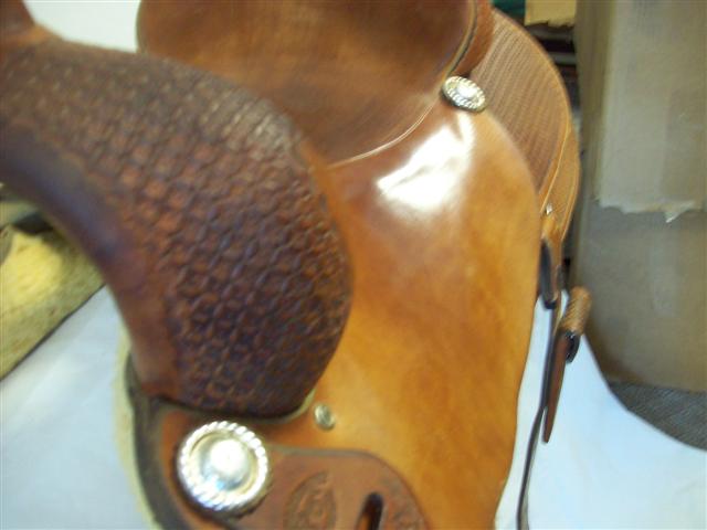 Used Saddle:- Image Number:0
